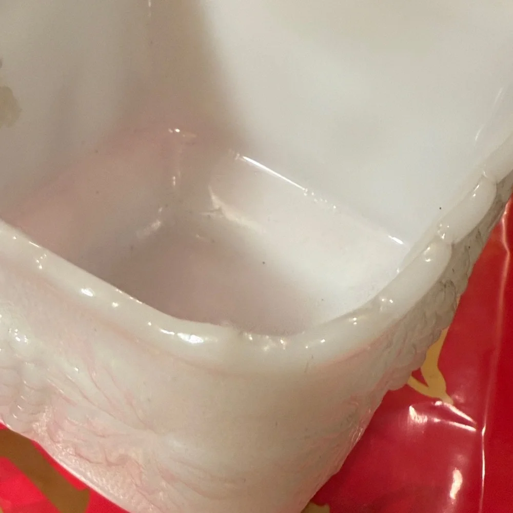 Anchor Hocking VTG Milk Glass Square Planter Pedestal Harvest Grape Design